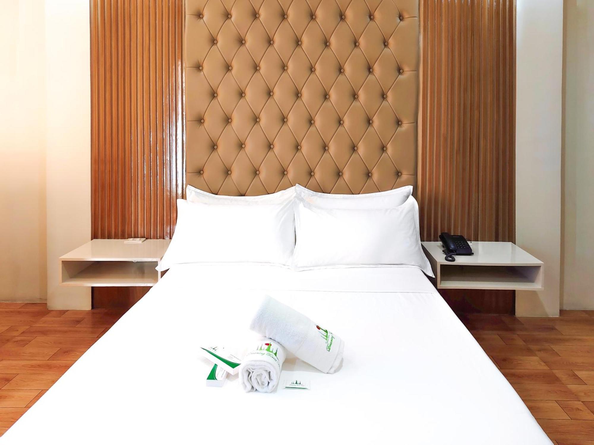 Dreaming Forest Hotel - Libjo, Batangas ภายนอก รูปภาพ