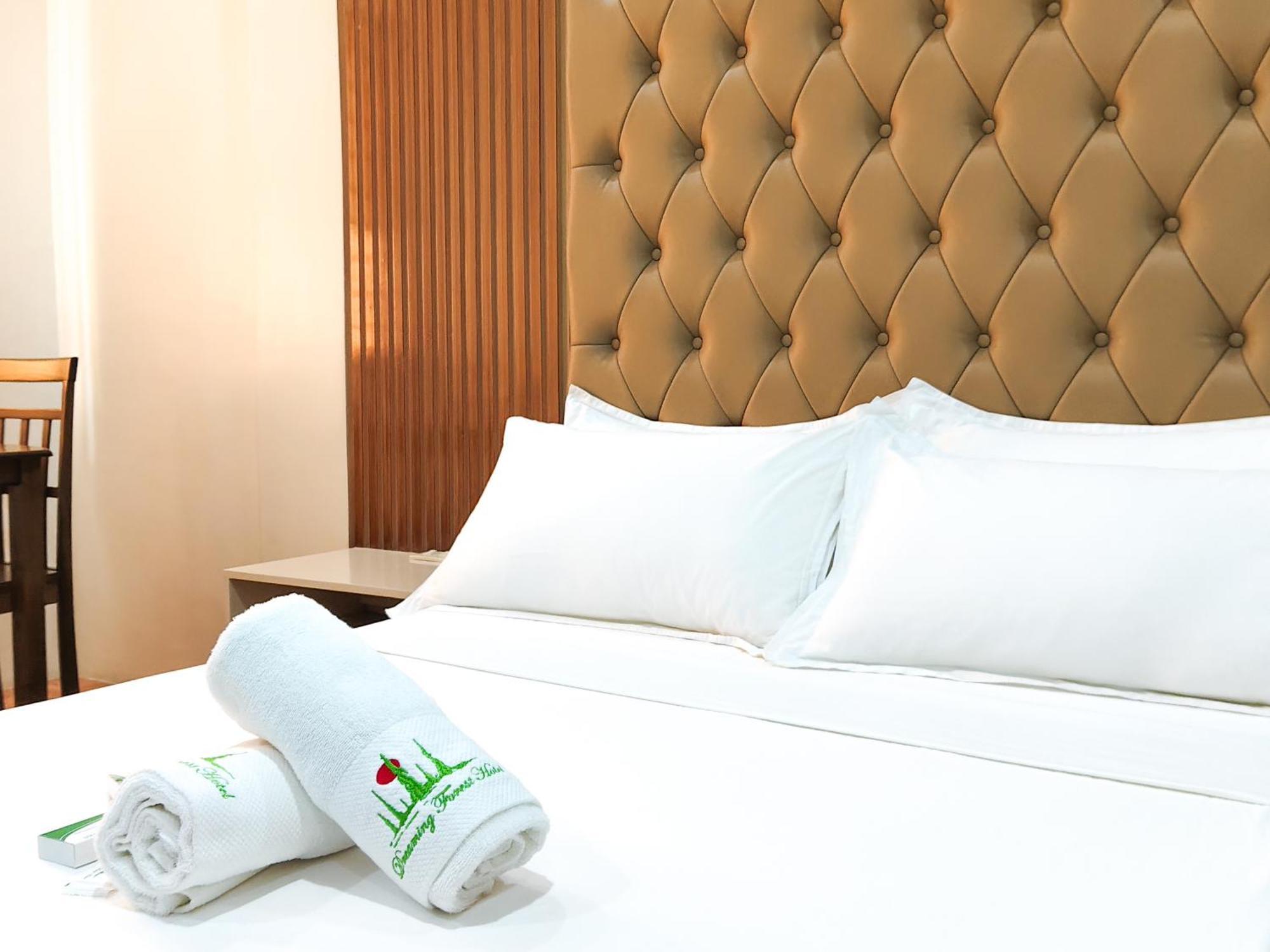 Dreaming Forest Hotel - Libjo, Batangas ภายนอก รูปภาพ